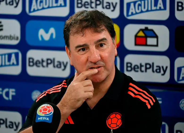 Se queda! Renovación del Director Técnico Néstor Lorenzo